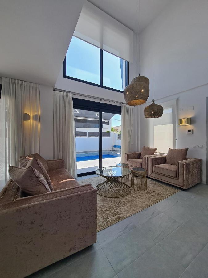 גראן אלקנט Luxury Villa By Nras מראה חיצוני תמונה